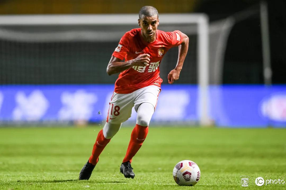 نهائي الدوري السعودي 2009ملحمة كروية لا تُنسى