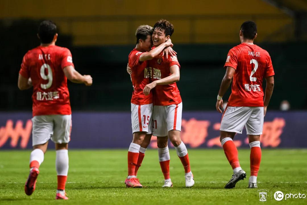 يوتيوب بث مباشر مباريات اليوم ليفربولكيفية متابعة المباريات أونلاين مجاناً