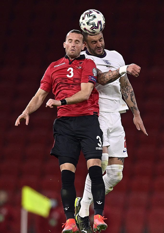 وهو الذي مرج البحرين