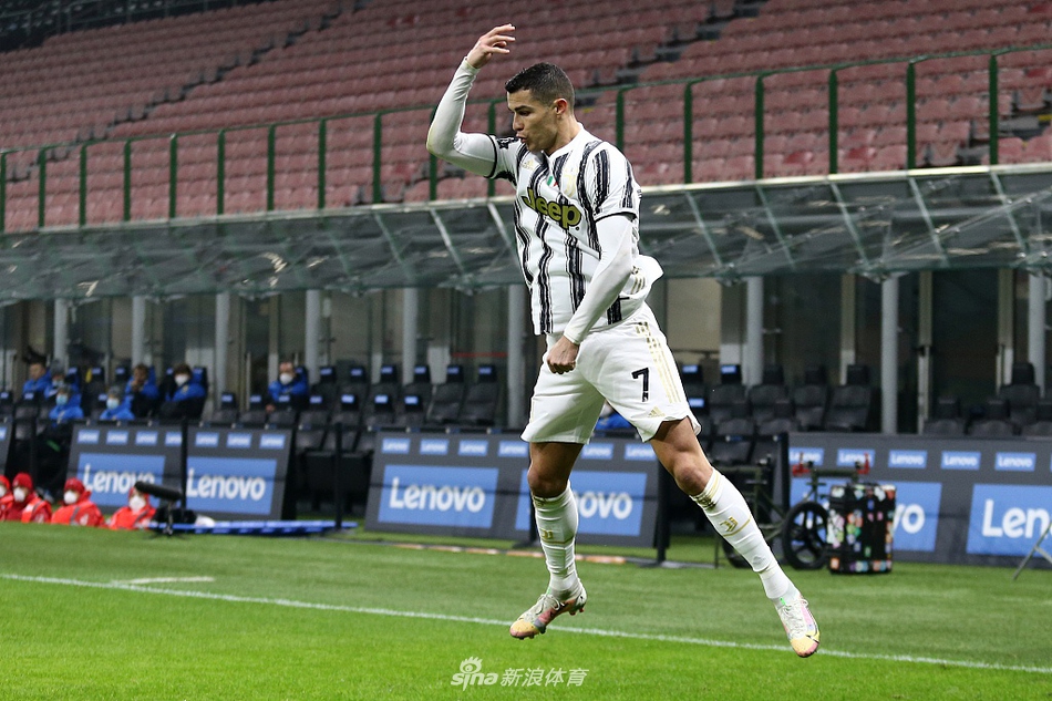 كورة الدوري الإسباني الدرجة الثانية 2024كل ما تحتاج إلى معرفته