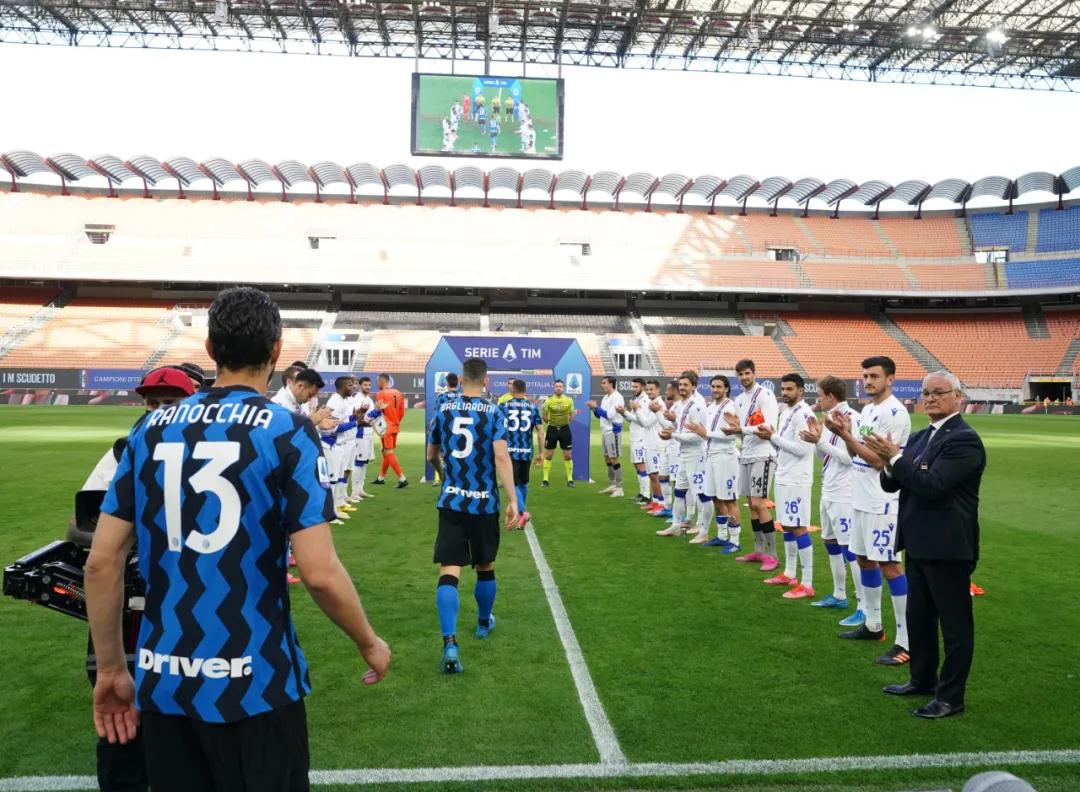 برنامج كرة القدم داخل القاعة كاس افريقيابطولة الإثارة والمهارة