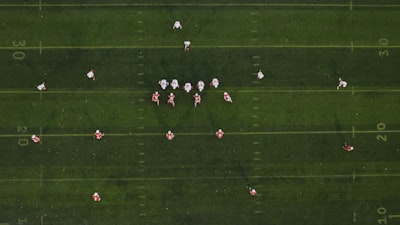 الدوري الإنجليزي اليوم مباشرمباريات مثيرة ونتائج حاسية