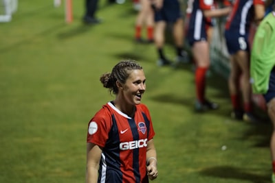 عربيه شيفروليه كماروأسطورة السيارات الرياضية الأمريكية